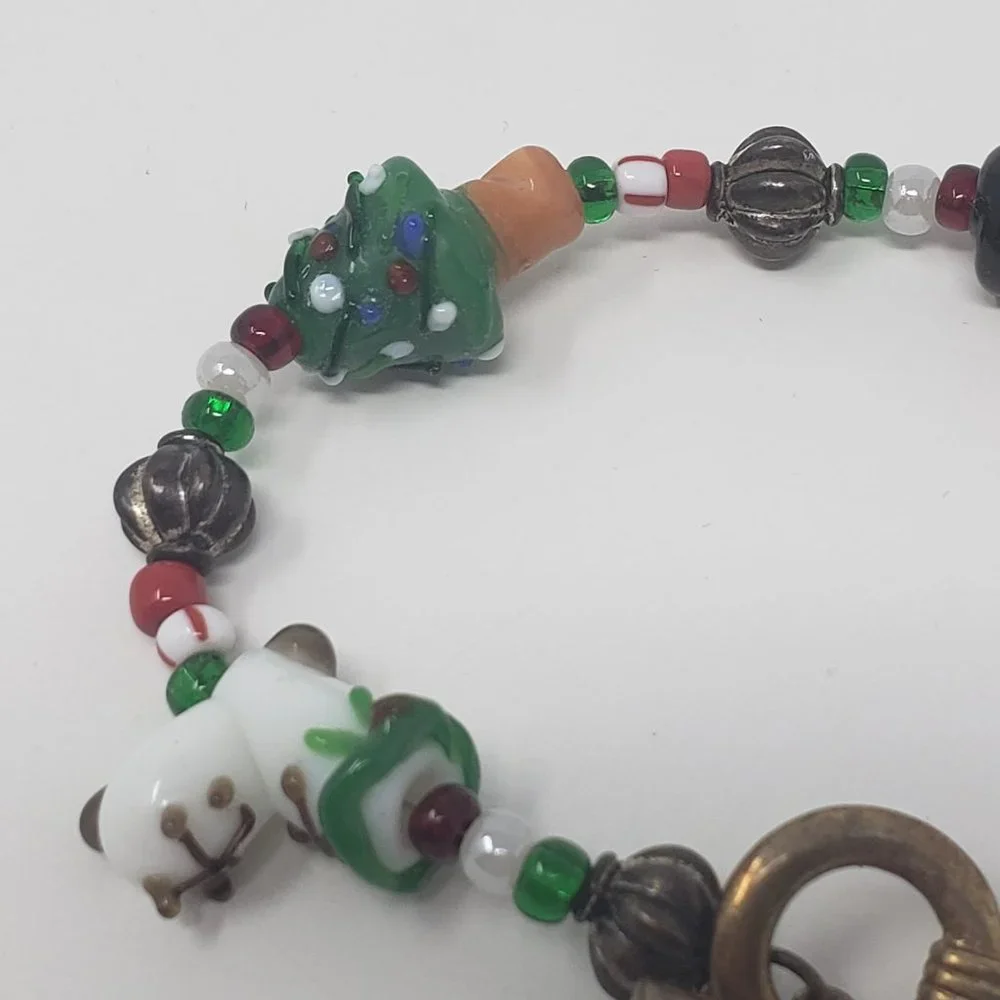 Christmas Art Glass Bead Bracelet Snowman Tree